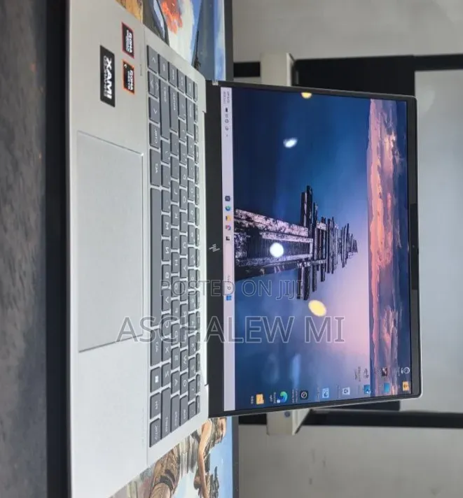 New Laptop HP Pavilion 14 32GB AMD Ryzen 7 SSD 1T