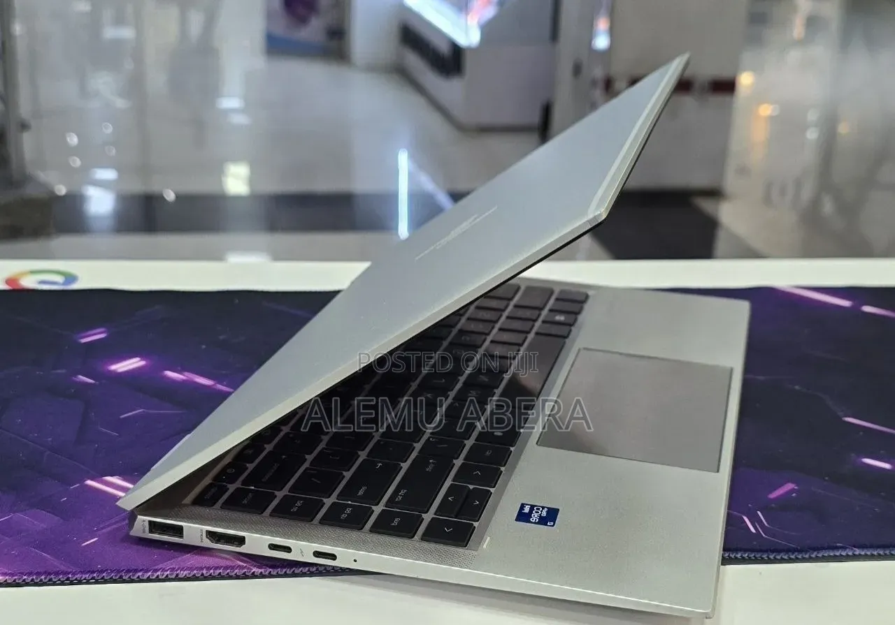 New Laptop HP EliteBook 1040 G8 16GB Intel Core i7 SSD 512GB