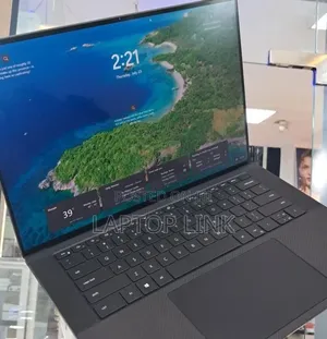 New Laptop Dell Precision 5560 16GB Intel Core i7 SSD 512GB