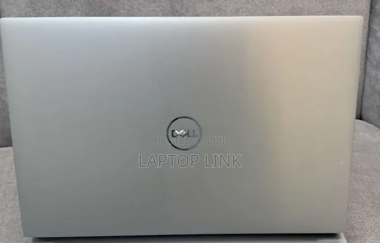 New Laptop Dell Precision 5560 16GB Intel Core i7 SSD 512GB