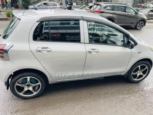 Toyota Yaris 2005 Silver