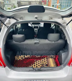Toyota Yaris 2005 Silver