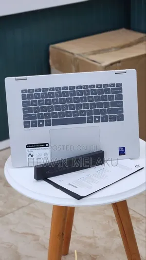 New Laptop HP OmniBook 7 16" 32GB Intel Core Ultra 7 SSD 1T
