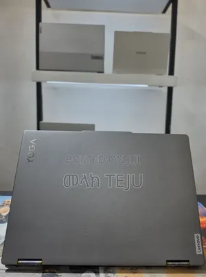 New Laptop Lenovo Yoga 7i 16GB Intel Core Ultra 7 SSD 512GB
