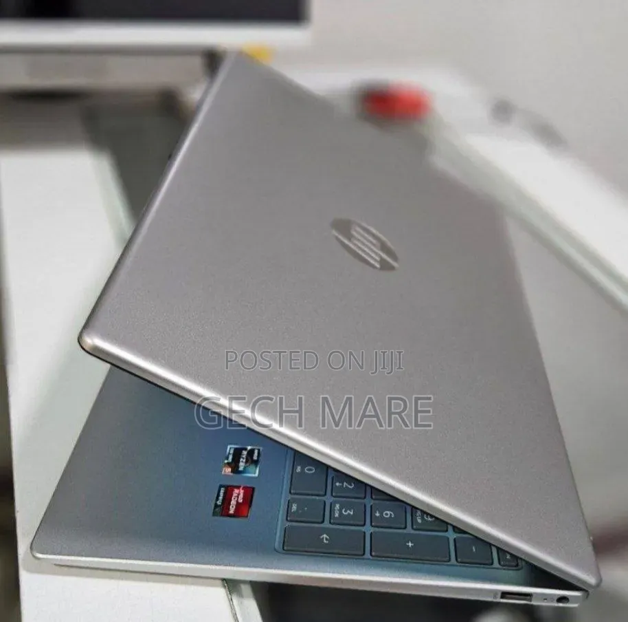 New Laptop HP Stream Notebook 16GB AMD Ryzen 5 SSD 256GB