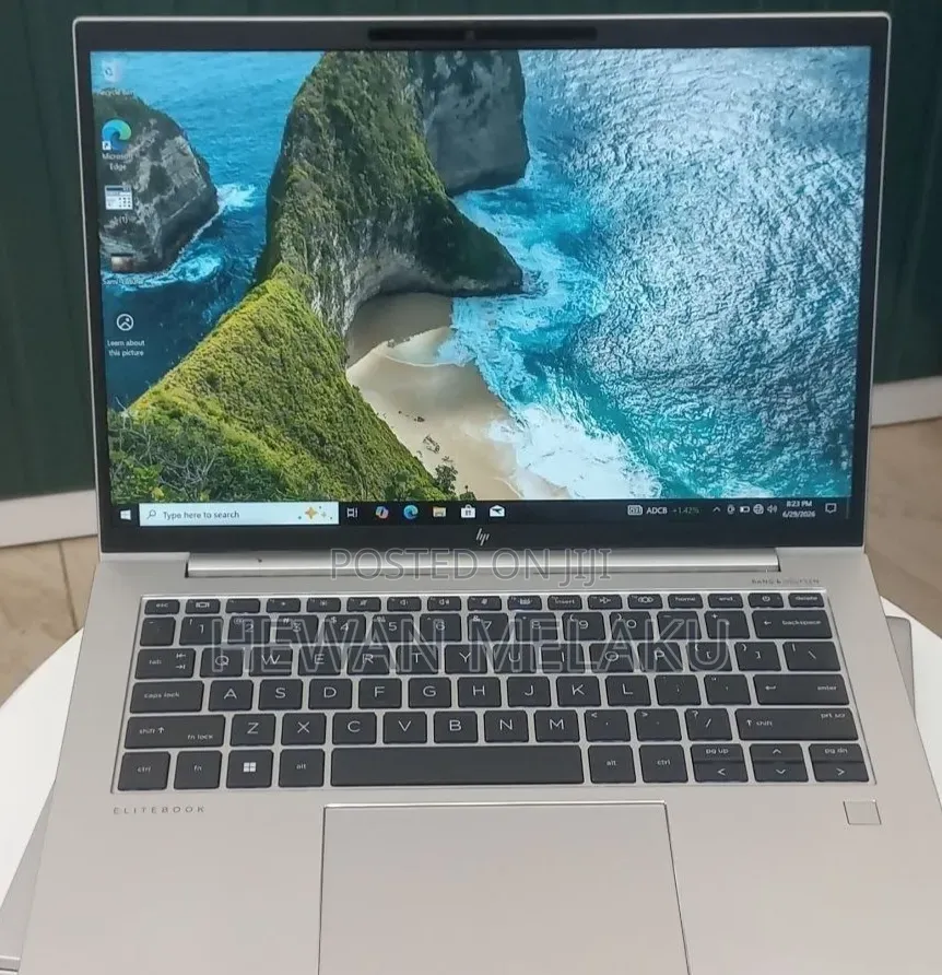 New Laptop HP EliteBook 840 G10 16GB Intel Core i7 SSD 512GB