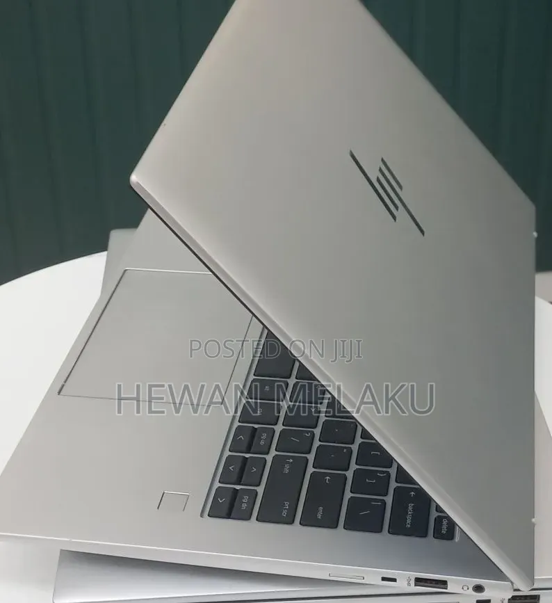 New Laptop HP EliteBook 840 G10 16GB Intel Core i7 SSD 512GB