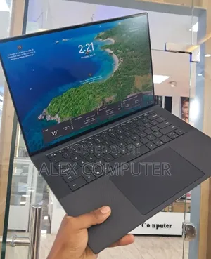 New Laptop Dell Precision 5560 16GB Intel Core i7 SSD 512GB