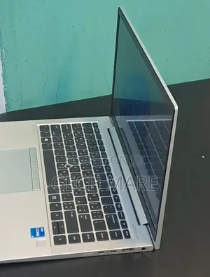 New Laptop HP EliteBook 840 G8 16GB Intel Core i5 SSD 512GB