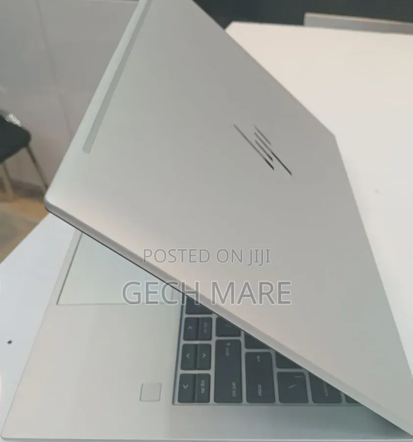 New Laptop HP EliteBook 840 G9 16GB Intel Core i7 SSD 512GB
