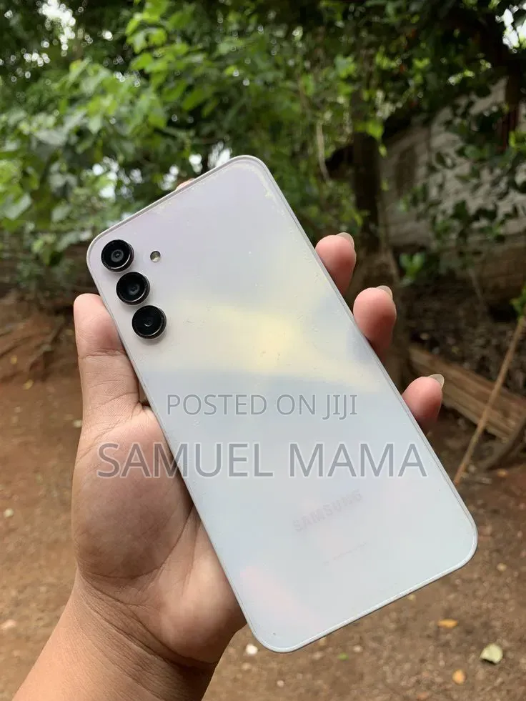 New Samsung Galaxy A35 128 GB White