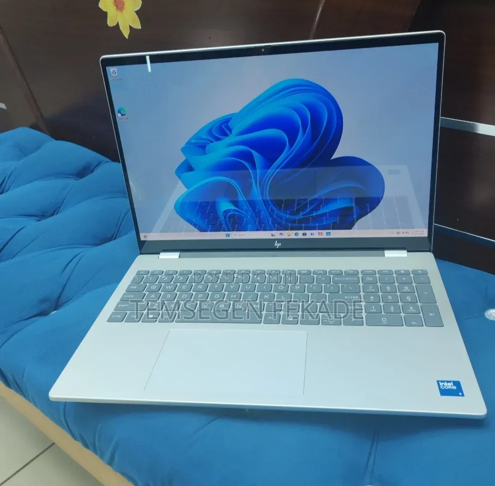 New Laptop HP OmniBook 7 16" 16GB Intel Core Ultra 9 SSD 1T