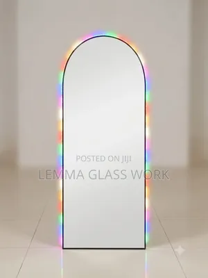 Mirror የፊት መስትወት