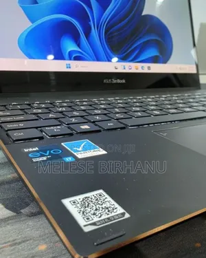 New Laptop Asus Zenbook 14 16GB Intel Core i7 SSD 512GB