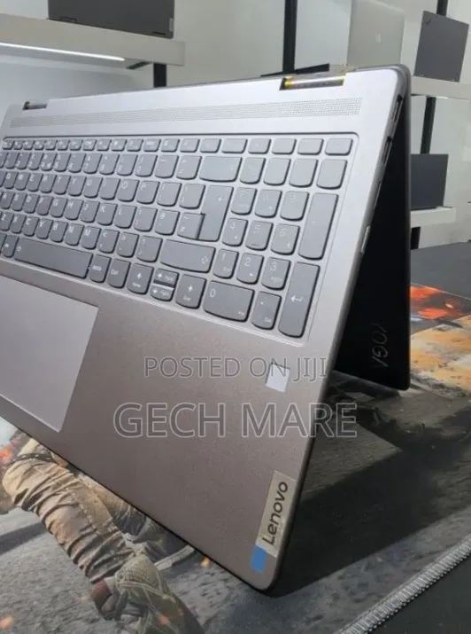 New Laptop Lenovo ThinkPad Yoga 16GB AMD Ryzen 7 SSD 512GB