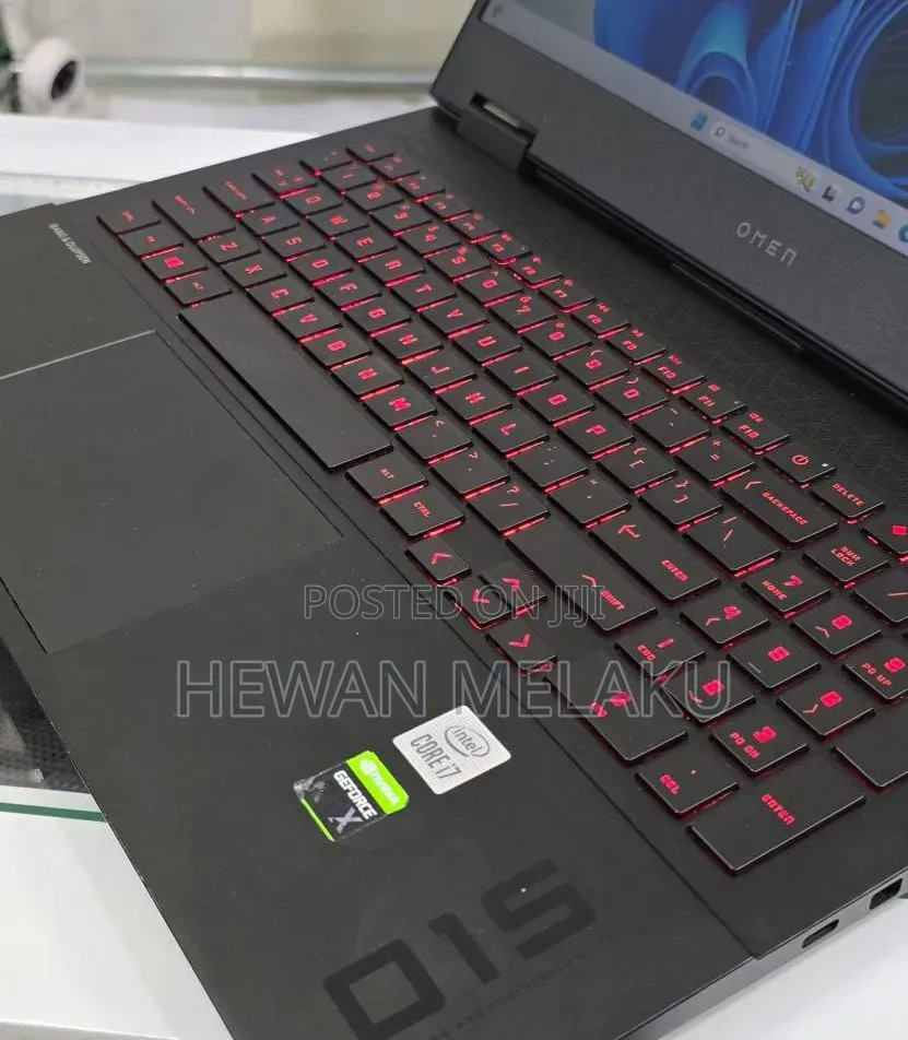 New Laptop HP Omen 15 16GB Intel Core i7 SSD 512GB