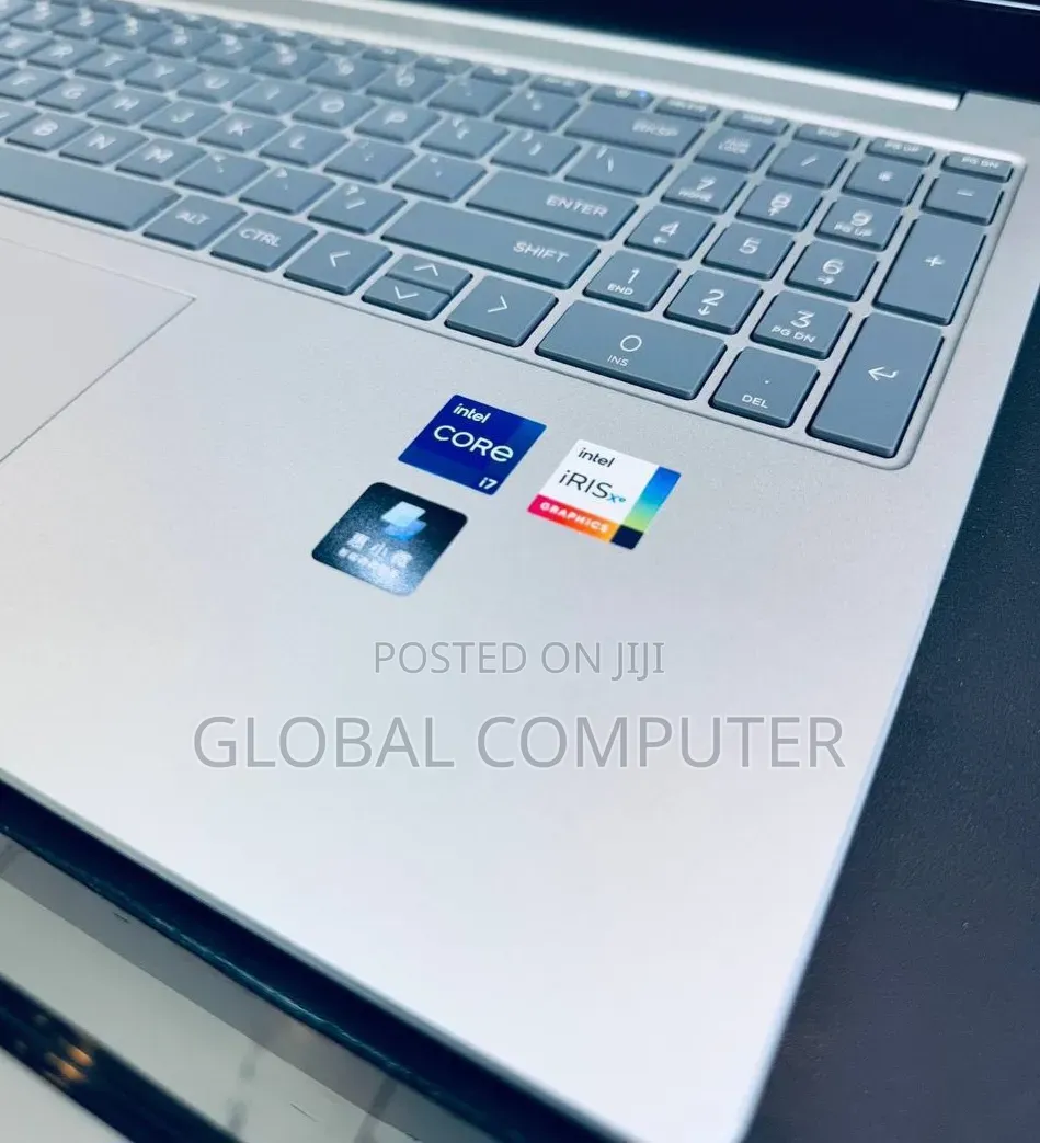 New Laptop HP Stream Notebook 16GB Intel Core i7 SSD 512GB