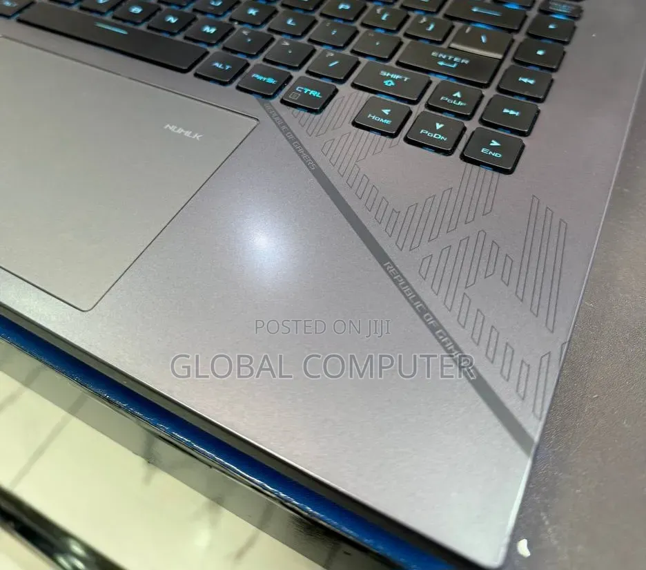 New Laptop Asus ROG Strix G16 16GB Intel Core i9 SSD 1T