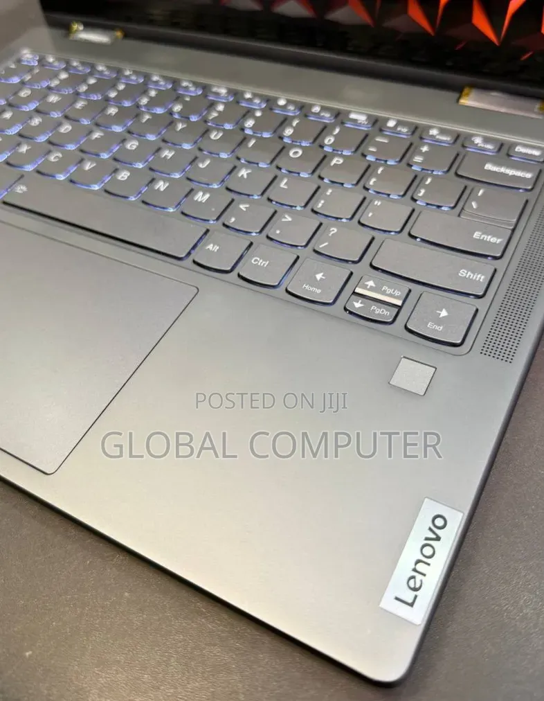 New Laptop Lenovo Yoga 700 16GB Intel Core Ultra 7 SSD 512GB