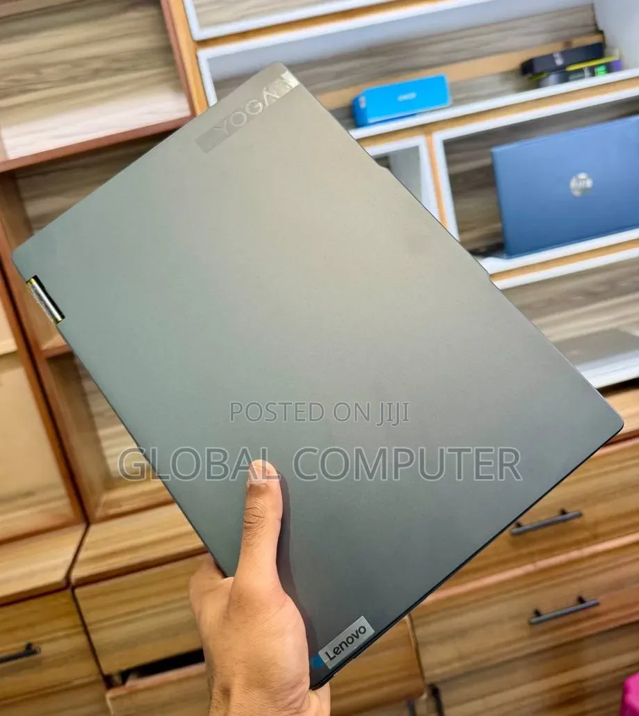 New Laptop Lenovo Yoga 700 16GB Intel Core Ultra 7 SSD 512GB
