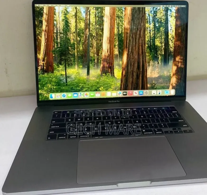 New Laptop Apple MacBook 2019 16GB Intel Core i9 SSD 1T