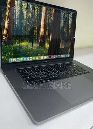 New Laptop Apple MacBook 2019 16GB Intel Core i9 SSD 1T