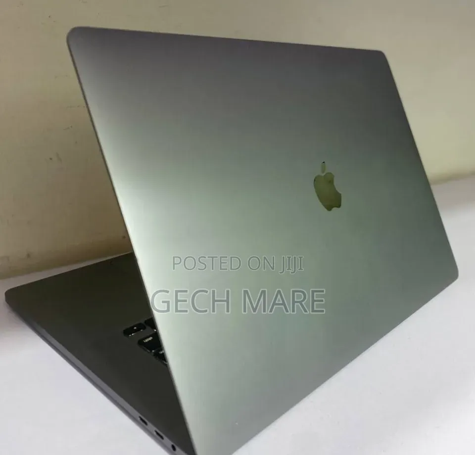 New Laptop Apple MacBook 2019 16GB Intel Core i9 SSD 1T