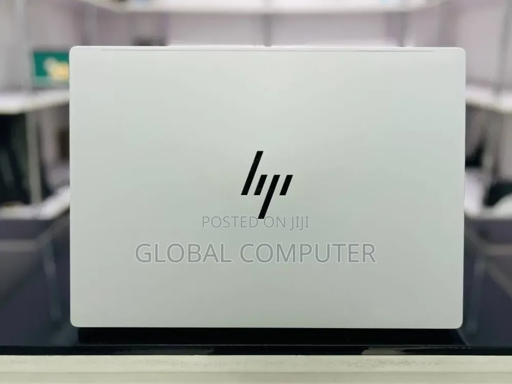 New Laptop HP OmniBook 7 16" 16GB Intel Core 7 SSD 512GB