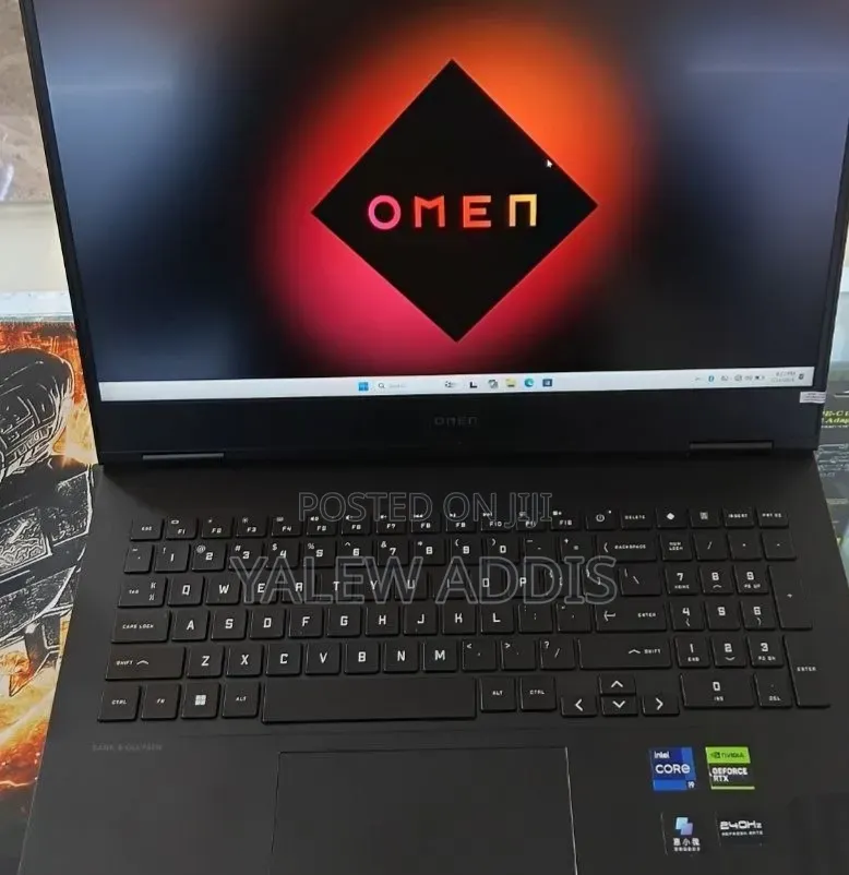 New Laptop HP OmniBook 5 16" 16GB Intel Core i9 SSD 1T
