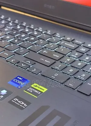 New Laptop HP OmniBook 5 16" 16GB Intel Core i9 SSD 1T
