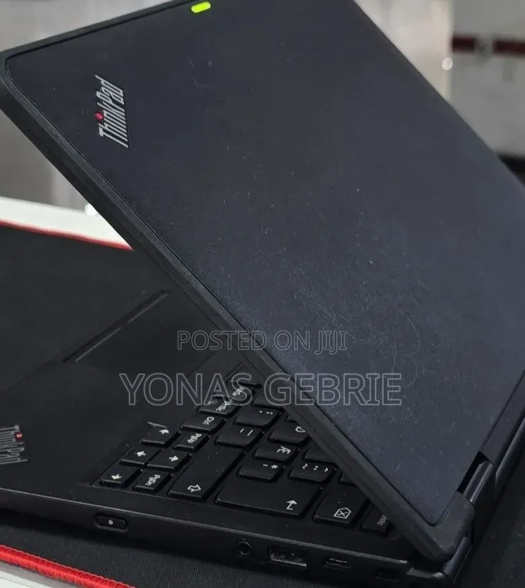 New Laptop Lenovo Yoga 11e 4GB Intel Pentium SSD 128GB