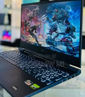 New Laptop HP Victus 15 16GB AMD Ryzen 7 SSD 512GB
