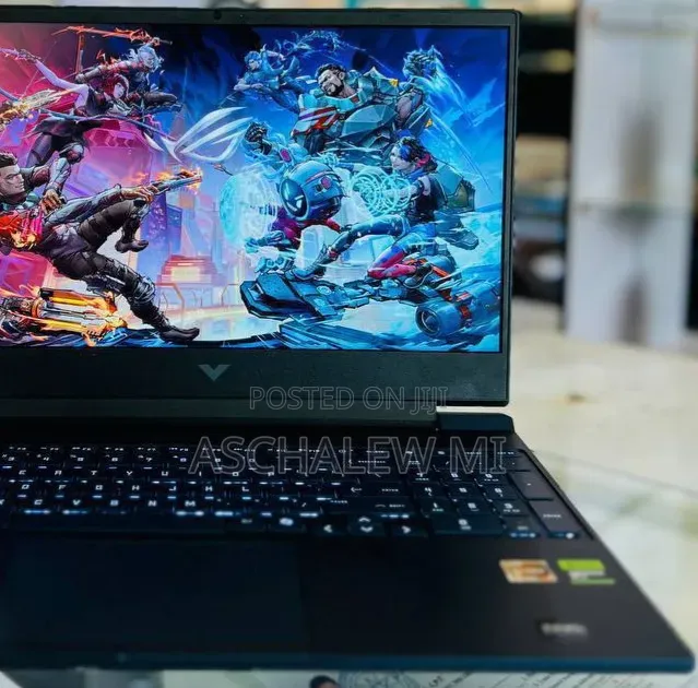New Laptop HP Victus 15 16GB AMD Ryzen 7 SSD 512GB