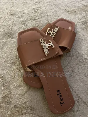 በድጋሚ አስገብተናል በ700birr ብቻ 37 ቁጥር የምትለብሺ