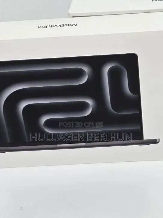 New Laptop Apple MacBook Pro 2024 M4 24GB Apple M4 Pro SSD 512GB