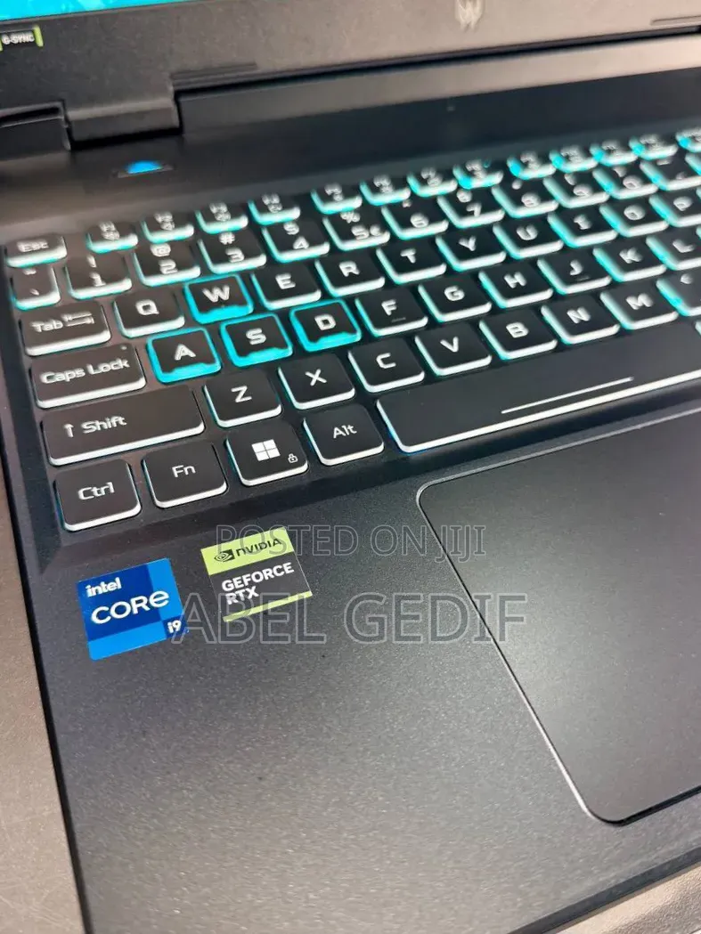 New Laptop Acer Predator Helios Neo 16 16GB Intel Core i9 SSD 1T