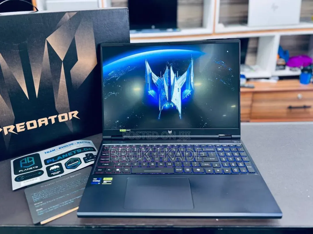New Laptop Acer Predator Helios Neo 16 16GB Intel Core i9 SSD 1T
