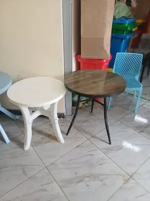Cafe Table Restaurant | Dining Table የ MDF ጠረጴዛ