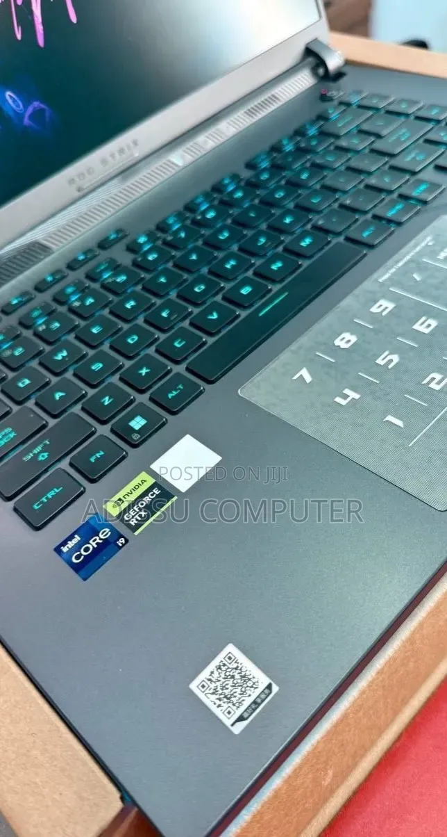 New Laptop Asus ROG Strix G16 G614 16GB Intel Core i9 SSD 1T