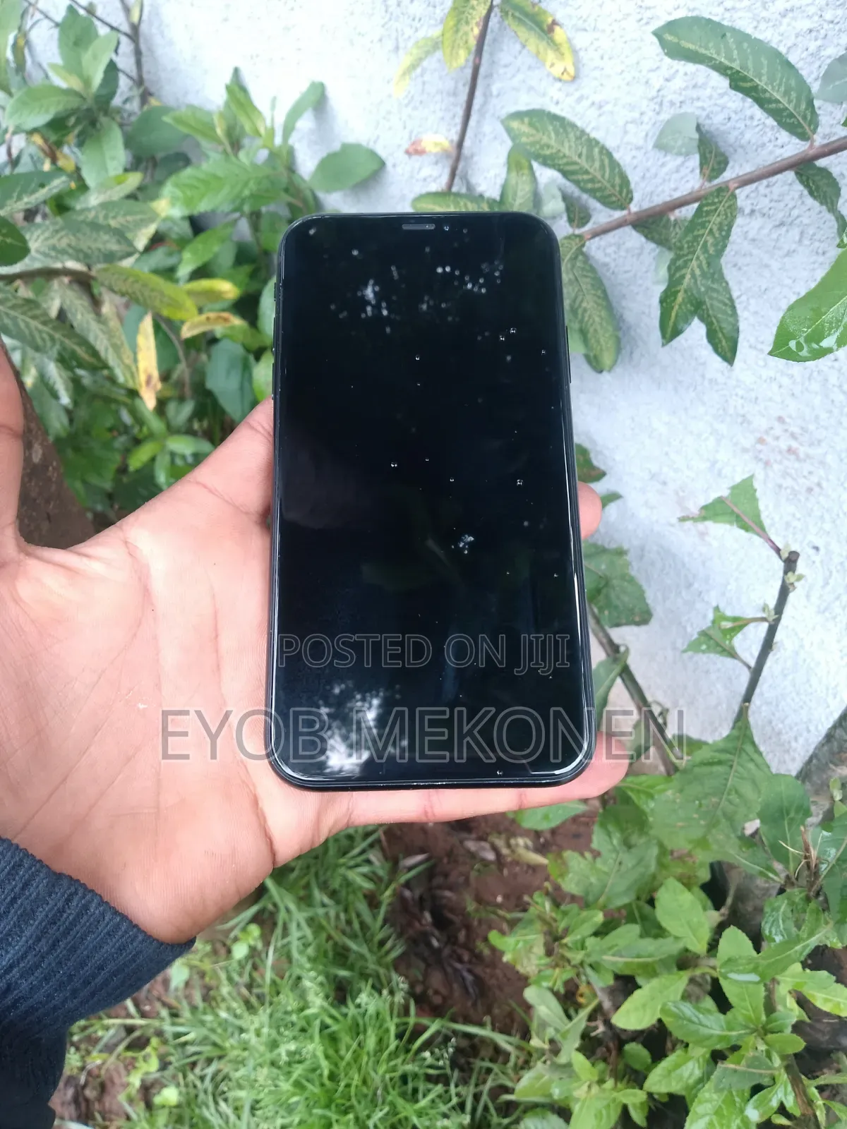 New Apple iPhone XR 64 GB Black
