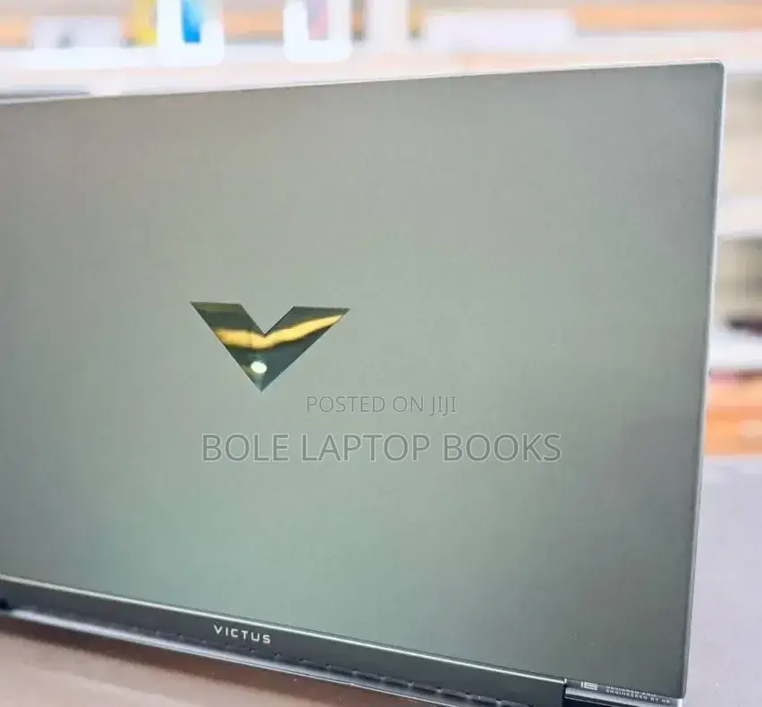 New Laptop HP Victus 15 16GB Intel Core i7 SSD 1T