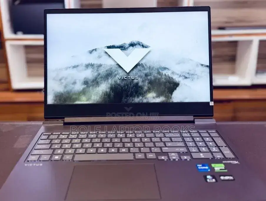 New Laptop HP Victus 15 16GB Intel Core i7 SSD 1T