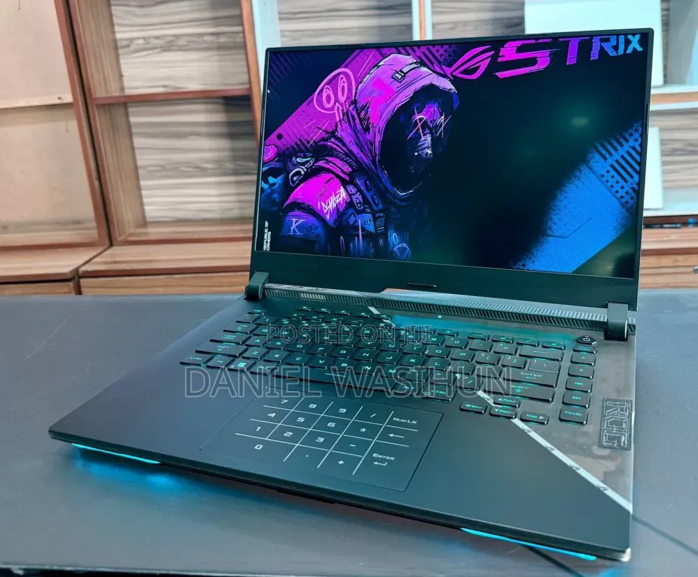 New Laptop Asus ROG Strix G15 16GB Intel Core i7 SSD 512GB