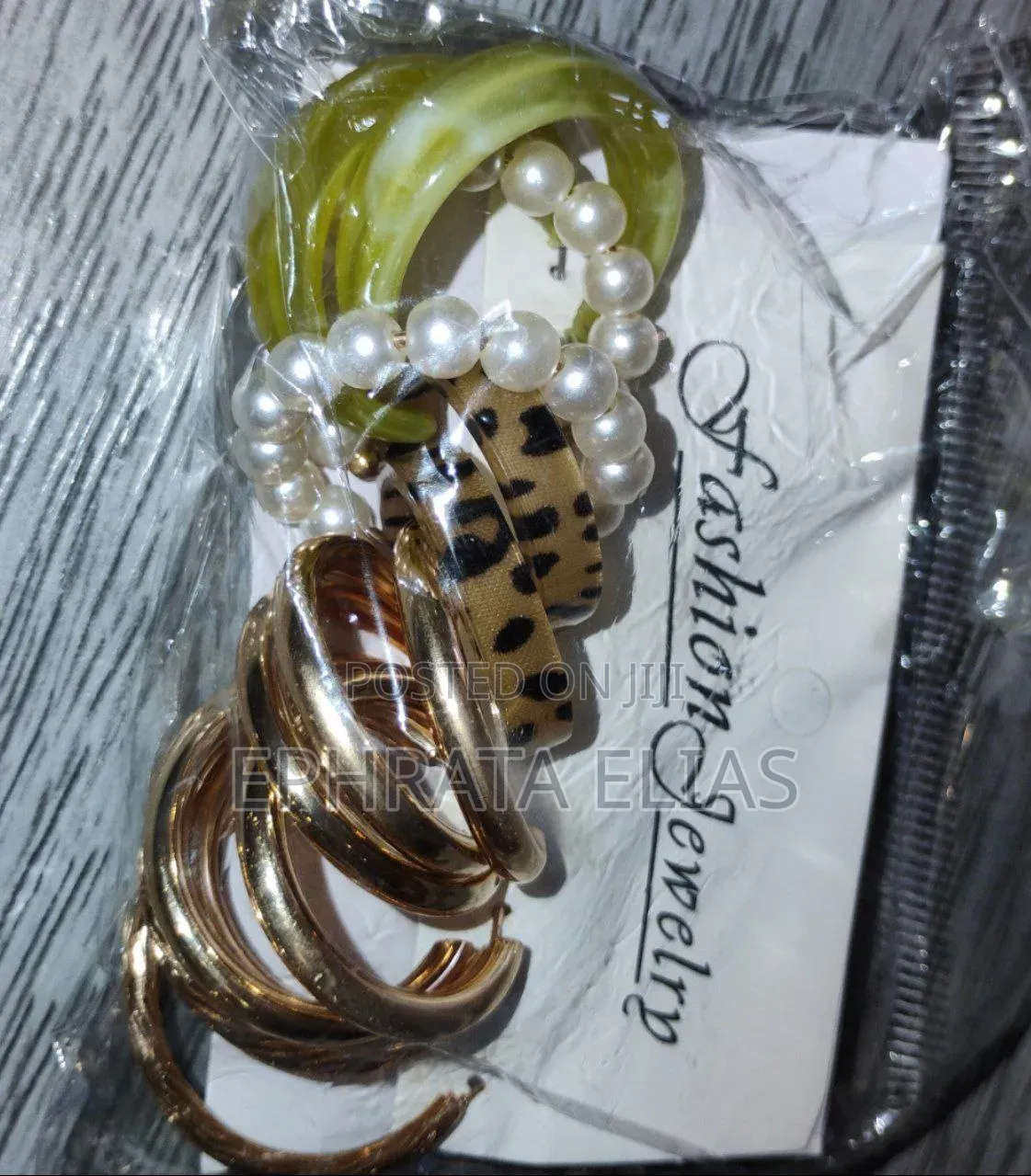 Earrings for Women's