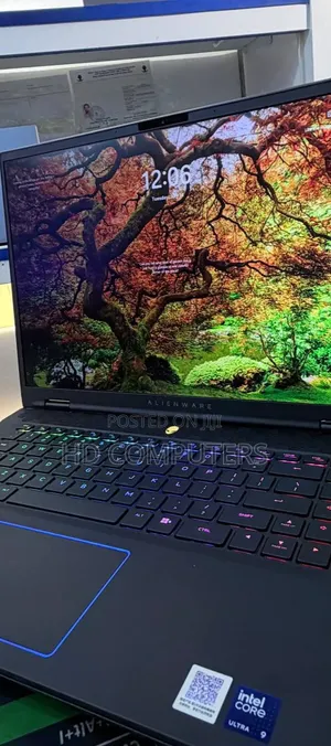 New Laptop Alienware M15 r3 16GB Intel Core Ultra 9 SSD 1T