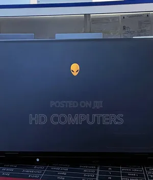 New Laptop Alienware M15 r3 16GB Intel Core Ultra 9 SSD 1T