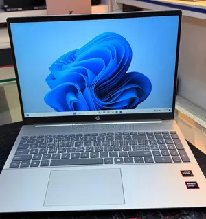 New Laptop HP 16GB Intel Core Ultra 7 SSD 512GB