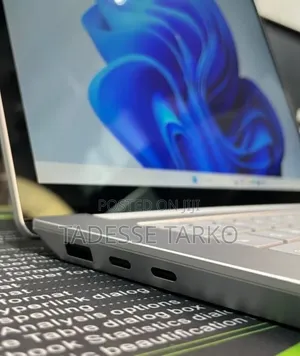 New Laptop Microsoft Surface 16GB Intel Core Ultra 7 SSD 512GB