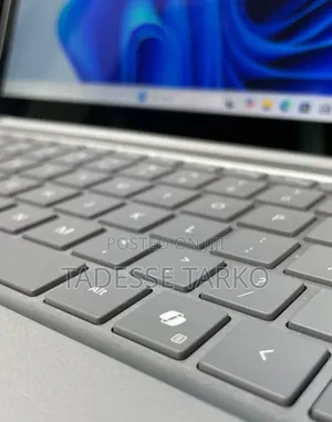 New Laptop Microsoft Surface 16GB Intel Core Ultra 7 SSD 512GB