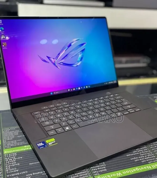 New Laptop Asus ROG Zephyrus G15 32GB Intel Core Ultra 9 SSD 1T